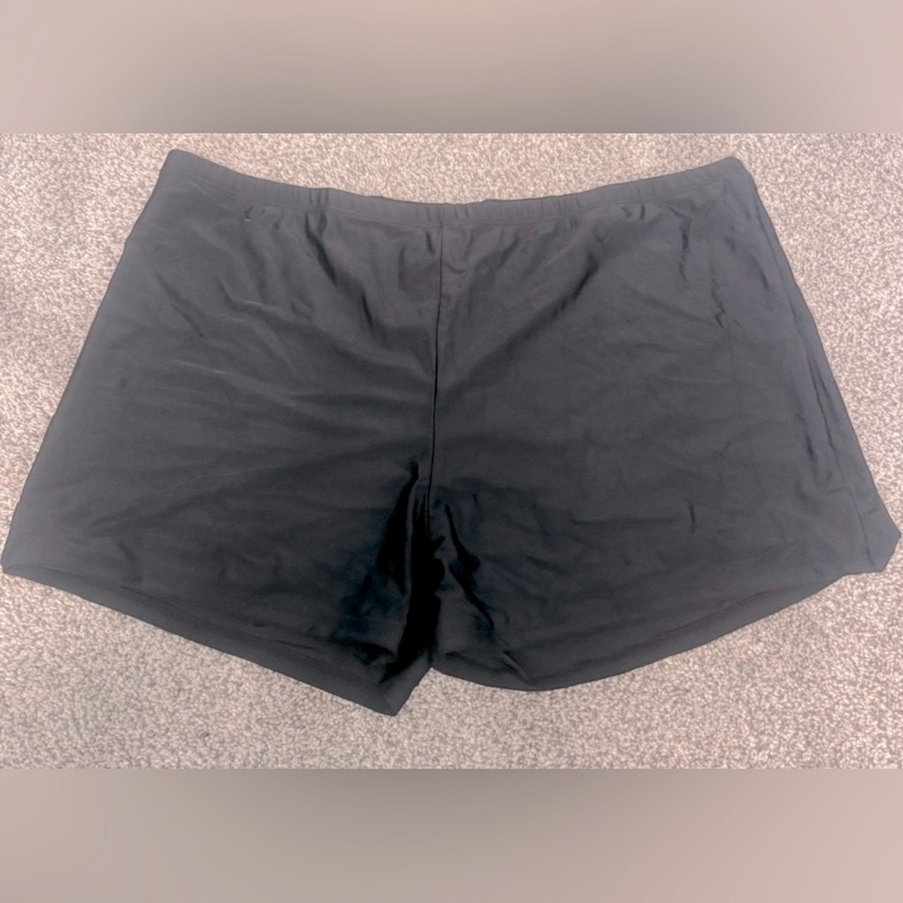 Swimsuit - Picture 11 of 11